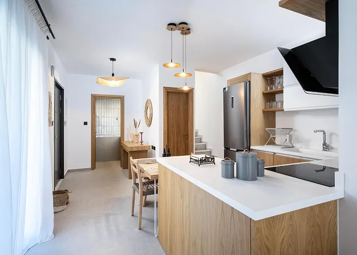 Rastoni By Aegean * بساليدي